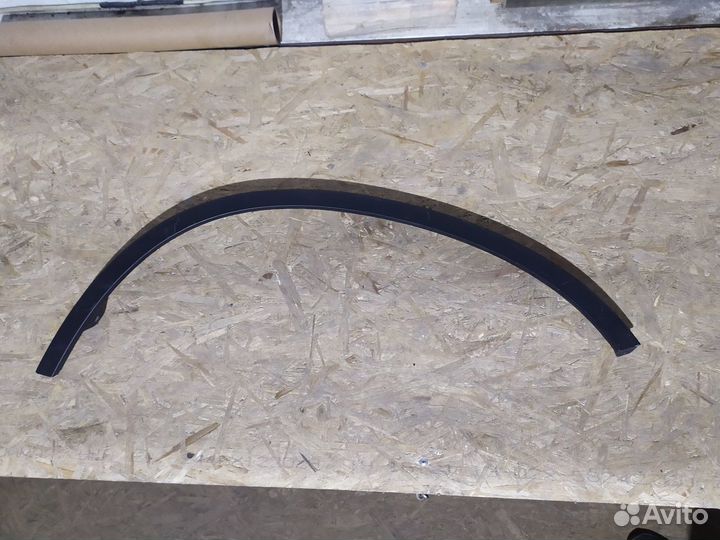 Расширитель переднего крыла правый Honda CR-V
