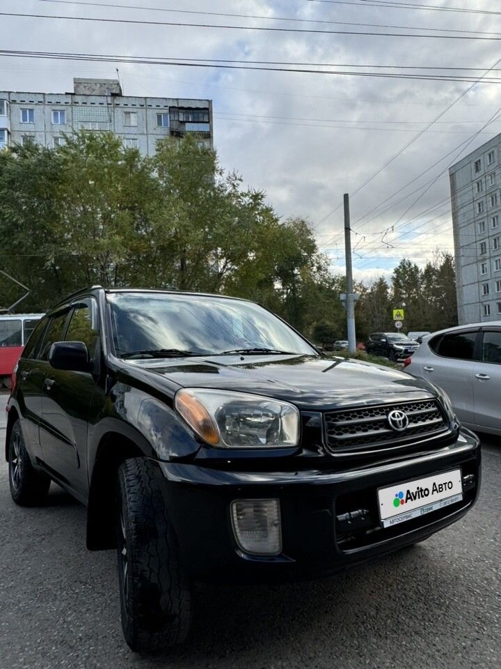 Toyota RAV4: фото владельца