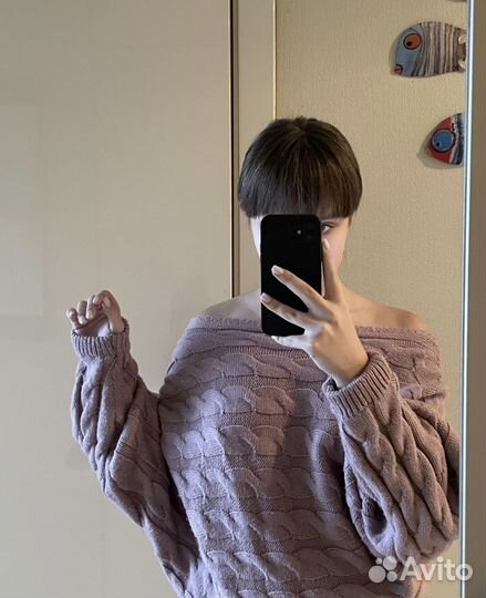 Свитер женский