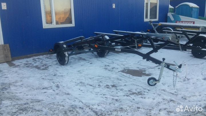 Прицеп лодочный под лодку от 3,90м продае-я от пфс