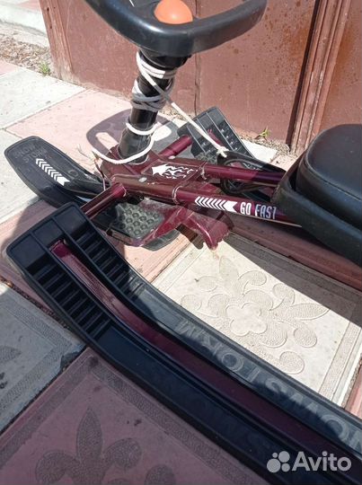 Детский снегокат Snowstorm