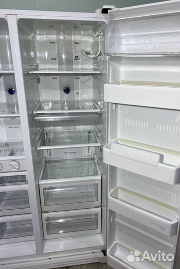 Холодильник samsung side by side