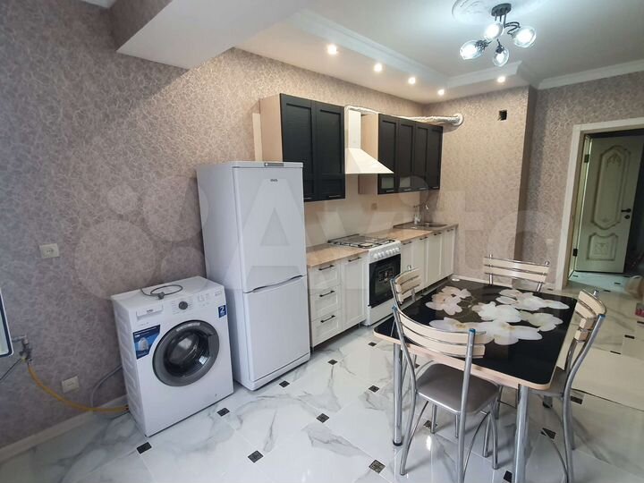 2-к. квартира, 65 м², 7/9 эт.