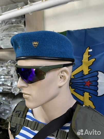 Берет и тельняшка вдв