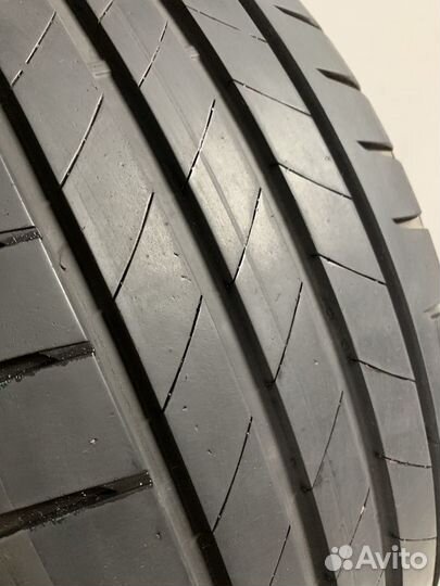 Bridgestone Turanza T005 235/50 R19 99W