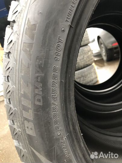 Bridgestone Blizzak DM-V3 285/45 R22 110T