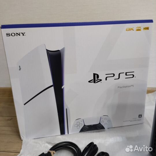 Новая Sony PlayStation 5 Slim