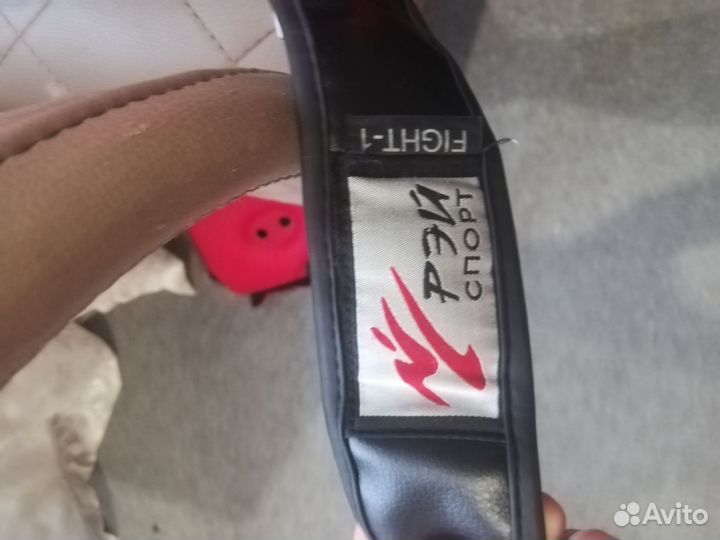 Боксерские перчатки. рэй Спорт. И шлем