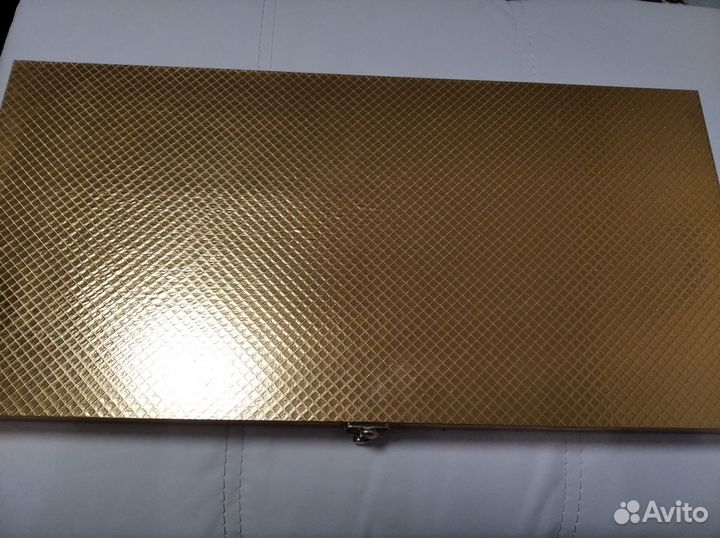 Набор столовых приборов на 12 персон