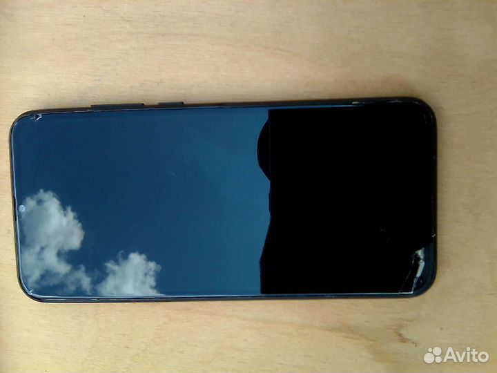 Телефон BQ 6630 L