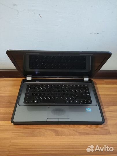 HP i5 2410/6озу/intel hd graphics/amd 7400