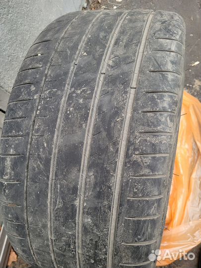 Michelin Pilot Sport 4 S 275/40 R20