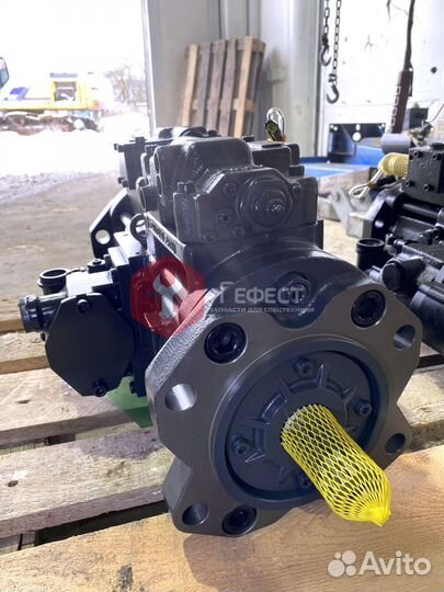 Основной насос Case CX210N K3V112DTP