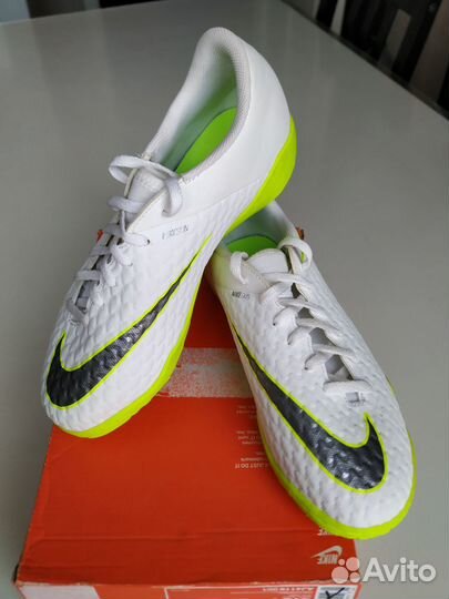 Футзалки Nike Hypervenom