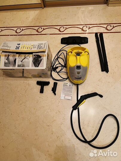 Пароочиститель Karcher SC 4