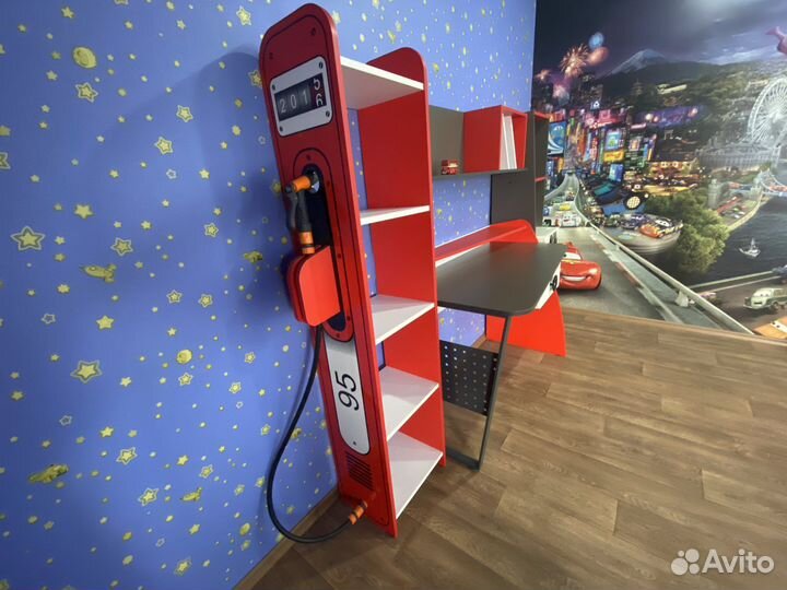 Детский школьный уголок