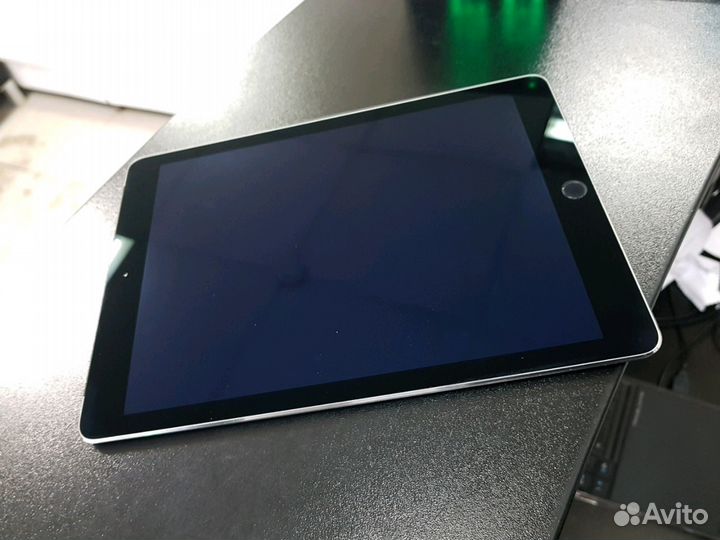 iPad Air 2 WiFi+cellar 32gb