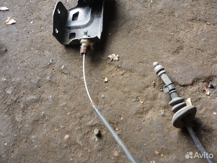 Трос капота Ниссан Альмера классик