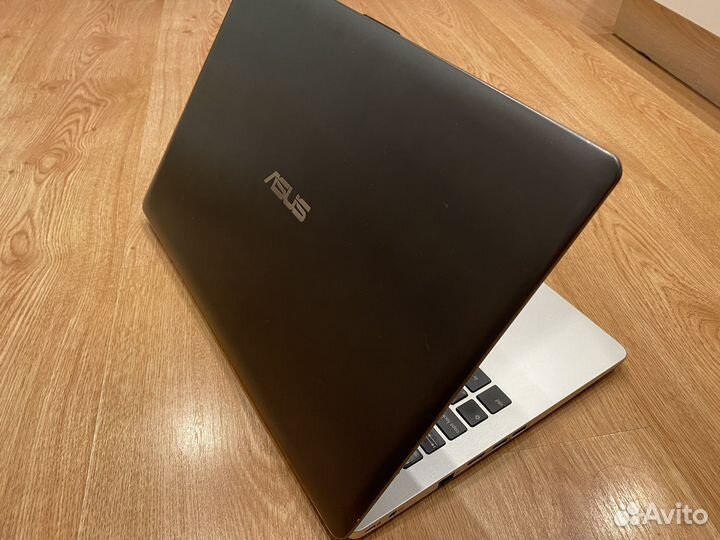 Игровой Asus