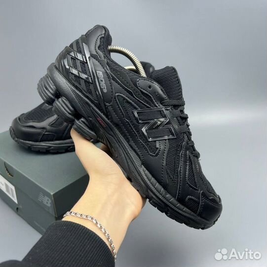 Кроссовки New Balance 1906