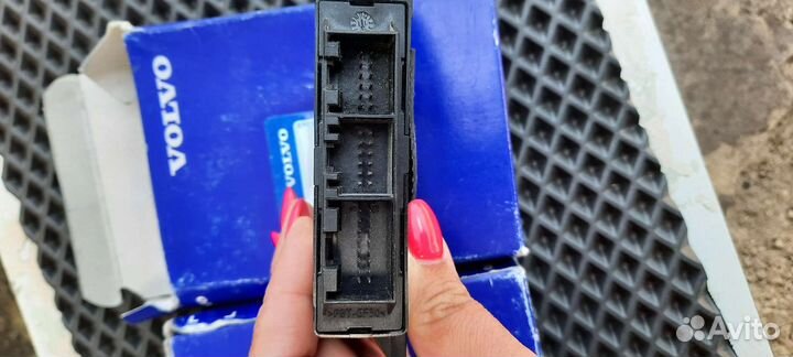 Блок управления парктрониками volvo 31341089