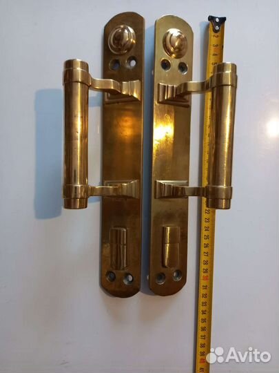 Старинные оконные ручки