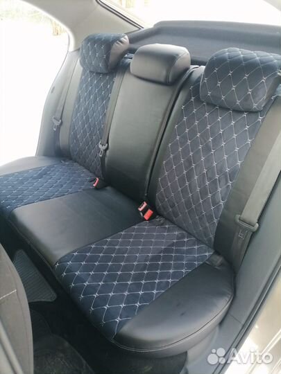 Чехлы на Шкоду Рапид франт +