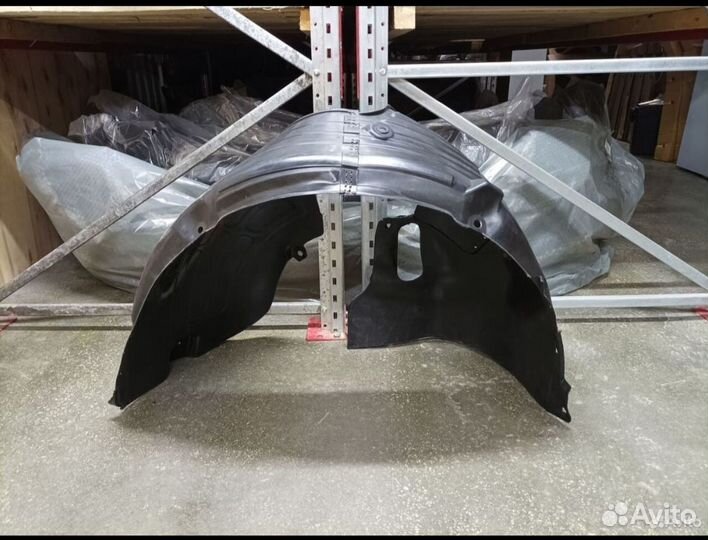 Подкрылок передний правый Hyundai Sonata 7 2017