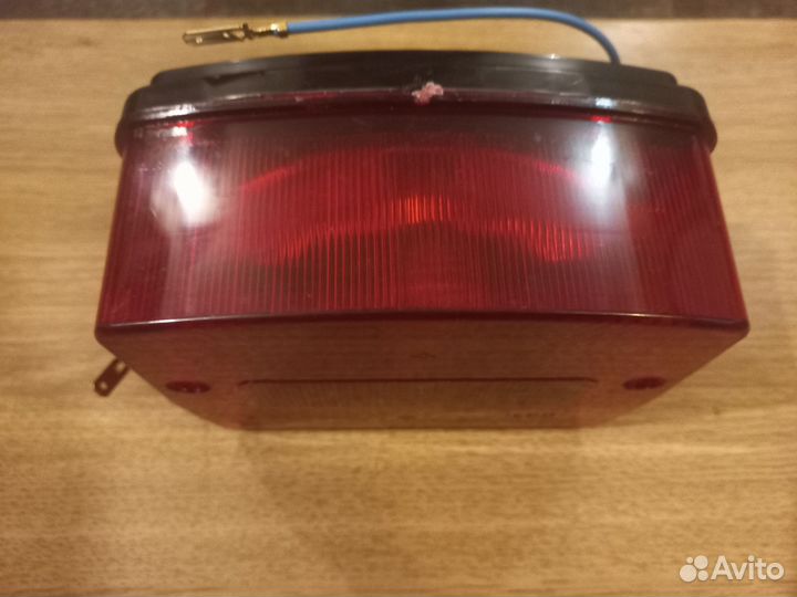 Фонарь стоп сигнала и габариты