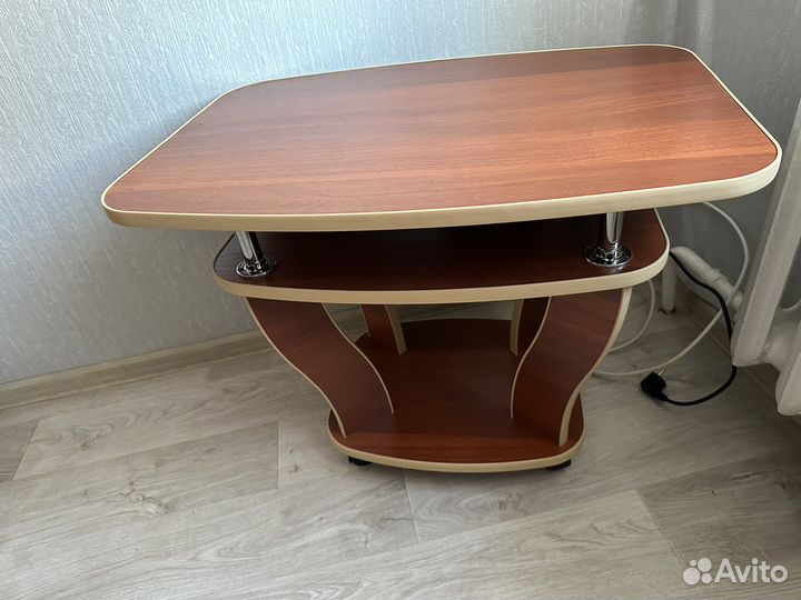 Журнальный стол