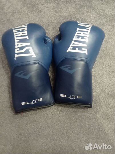 Боксерские перчатки 12 oz everlast