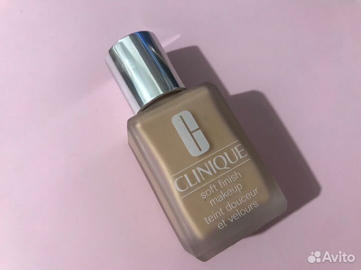 Тональный крем Clinique Soft finish makeup тон 03