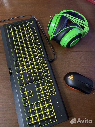 Комплект Razer (клавиатура, мышь, наушники)