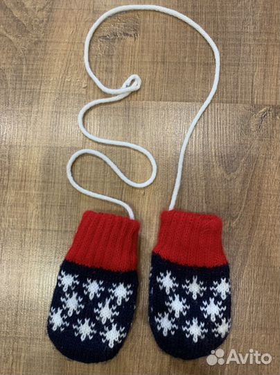 Варежки детские до года