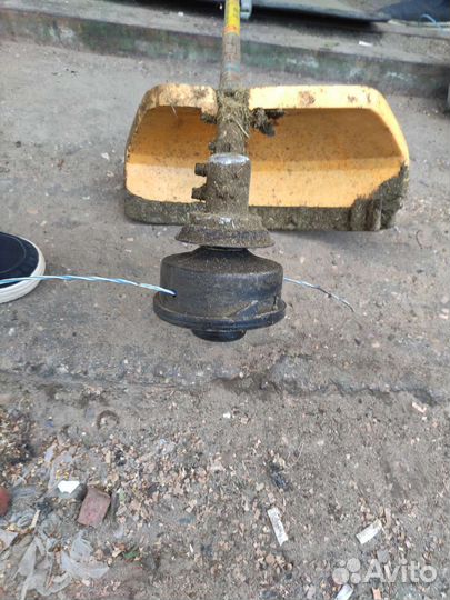 Триммер бензиновый