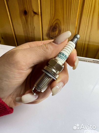 Свечи зажигания Denso ik20tt