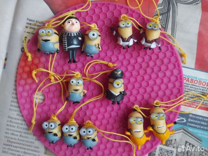 Миньоны Грювитация 2022 год. Киндер сюрприз