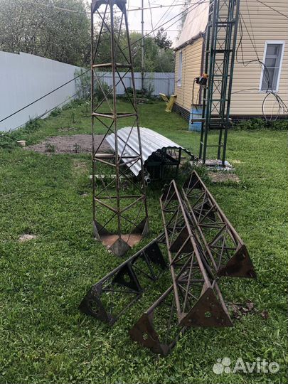 Небольшая мачта