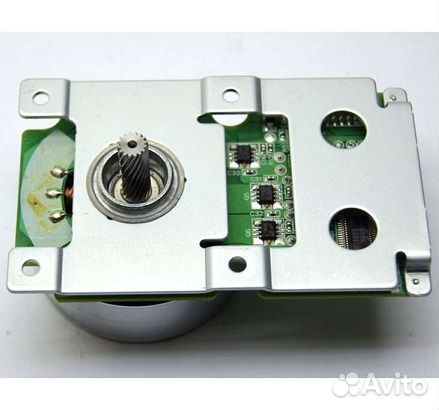 Главный мотор в сб с редукт Xerox 3300 JC31-00047A
