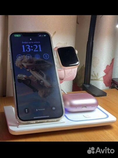 Беспроводная зарядная станция 3 в 1