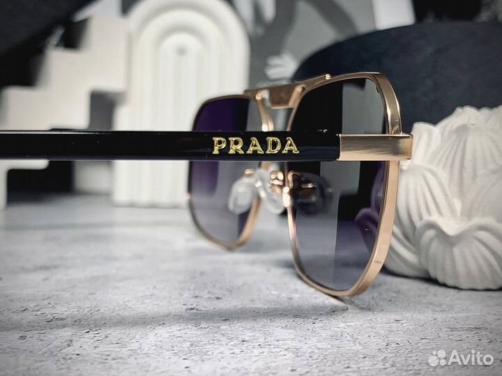 Очки Prada Aviator золотые