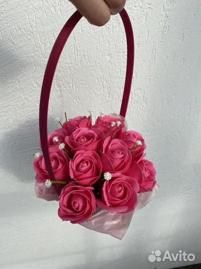 Корзиночка из мыльных роз