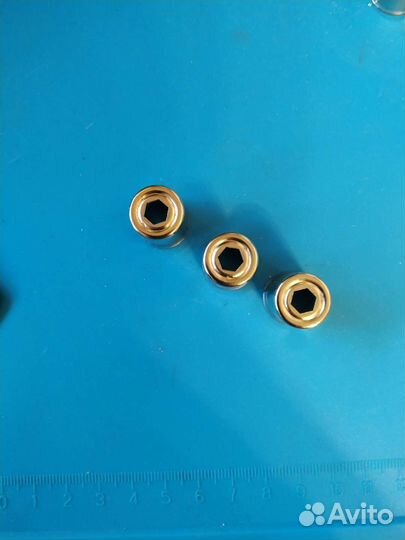 Колпачок магнетрона