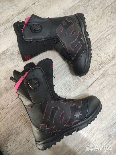 Сноубордические ботинки DC 40