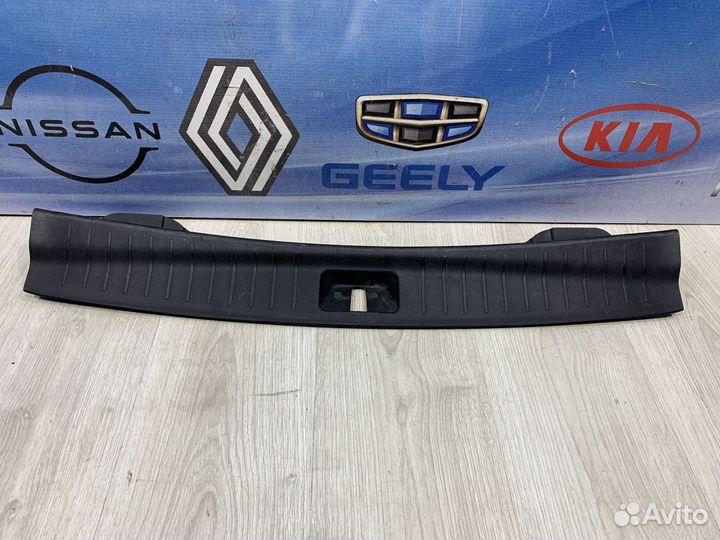 Обшивка задней панели багажника lifan X60