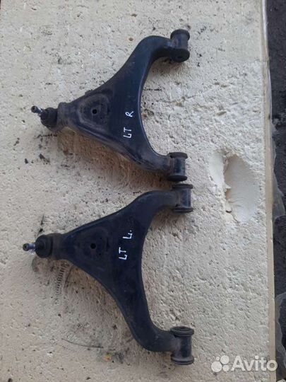 Фольксваген LT рычаг передний