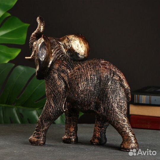 Фигура 'Слон' бронза, 19х30х15см