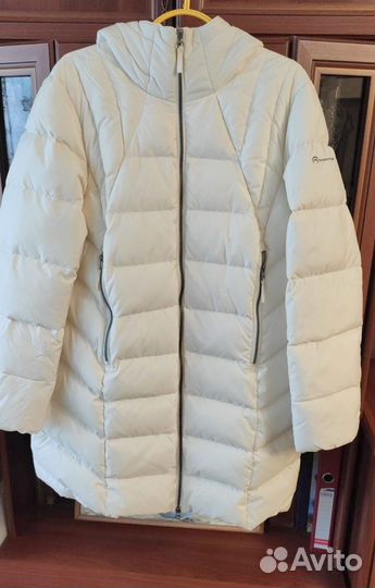 Пуховик зимний женский
