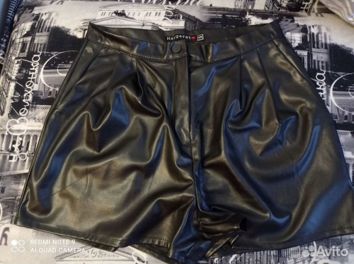 Шорты новые