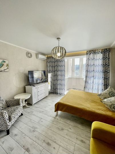 Квартира-студия, 37 м², 3/15 эт.